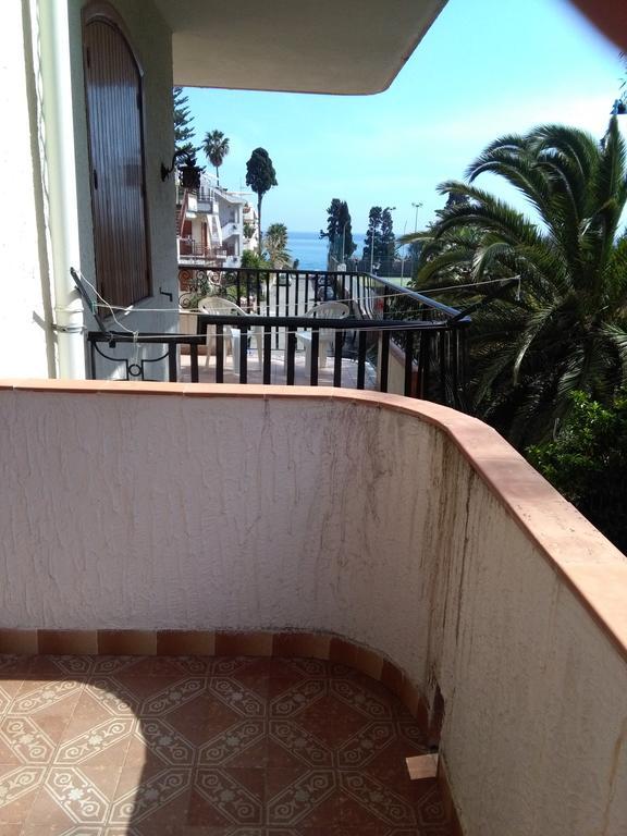 Holiday Home Recanati Giardini Naxos Exteriör bild